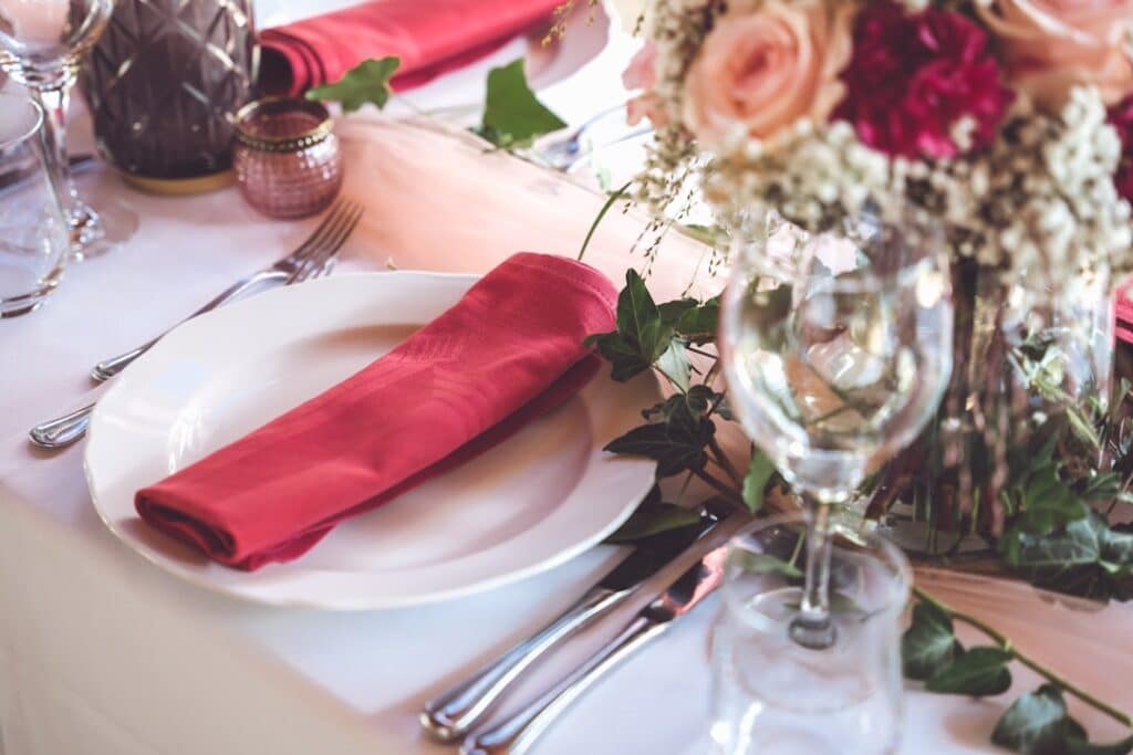 Photo table setting